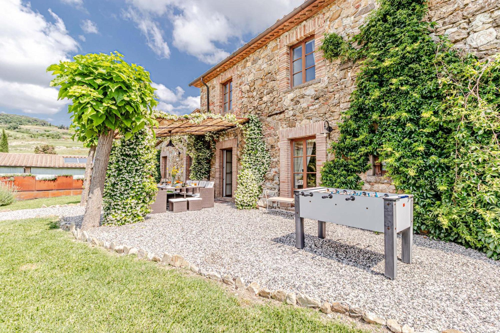 Chateau La Siroque Montecatini Val di Cecina Exterior photo